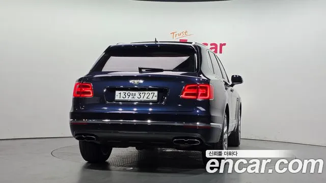 Bentley Bentayga 2019 thumb 5