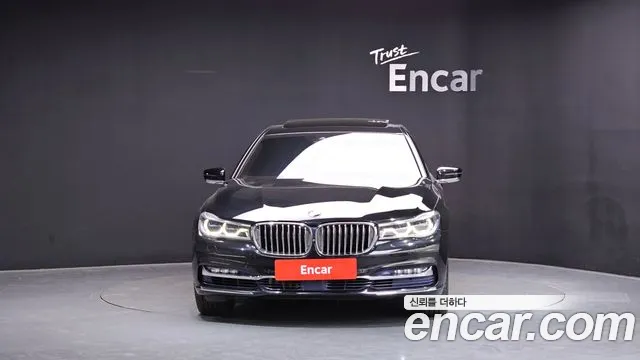 BMW 7 серии 2017 thumb 2