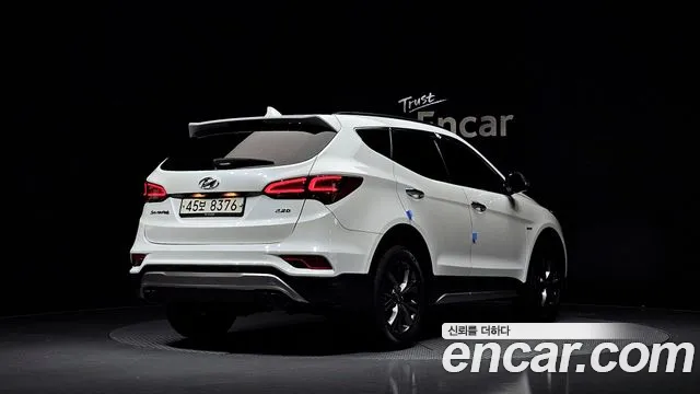 Hyundai Santafe 2017 thumb 2