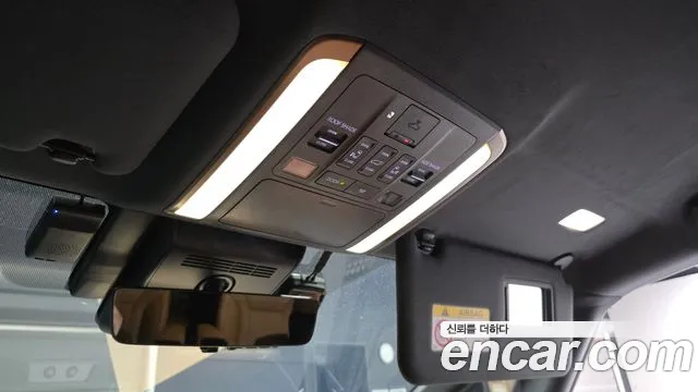 Toyota Alphard 2025 thumb 3