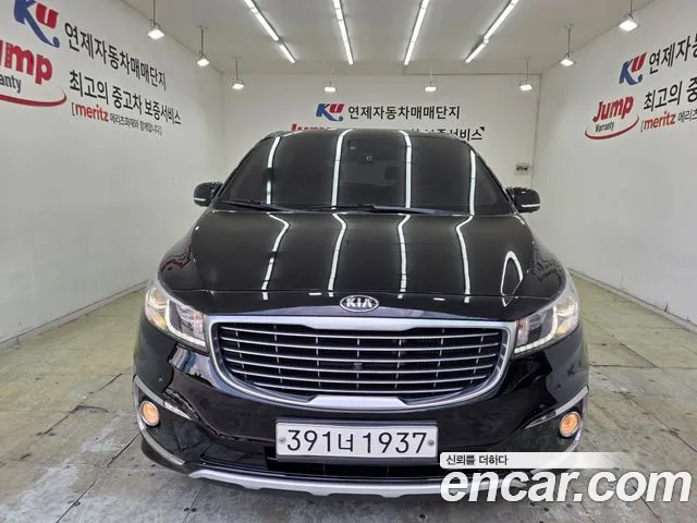 Kia Carnival 2018 thumb 8