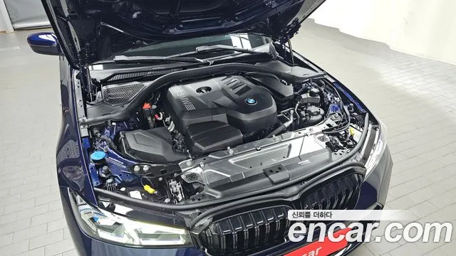 BMW 3 серии 2025 thumb 4