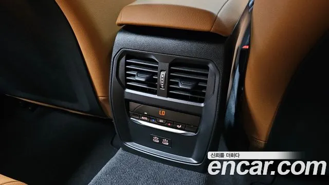 BMW 3 серии 2025 thumb 12