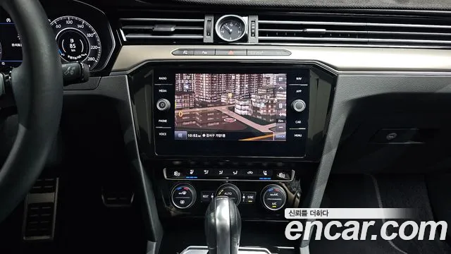 Volkswagen Arteon 2019 thumb 8