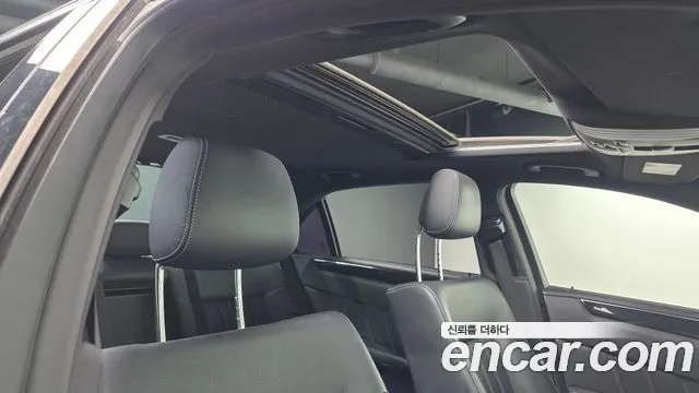 Mercedes-Benz E-Class 2015 thumb 5