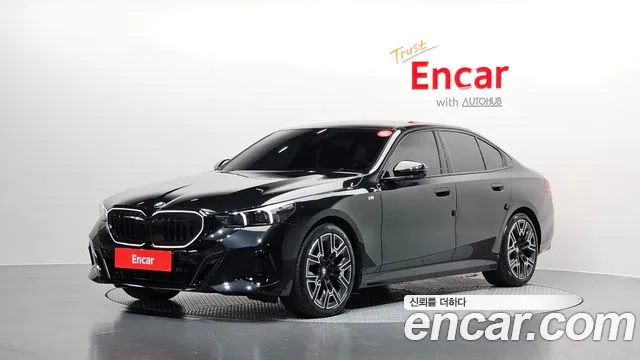 BMW 5 серии 2025 thumb 2