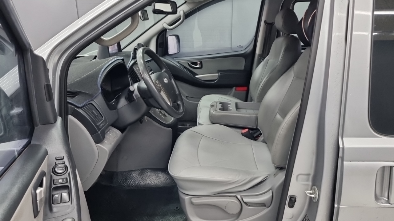 Hyundai Staria 2014 thumb 7