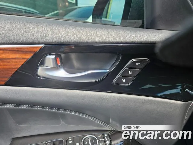 Kia K7 2017 thumb 5