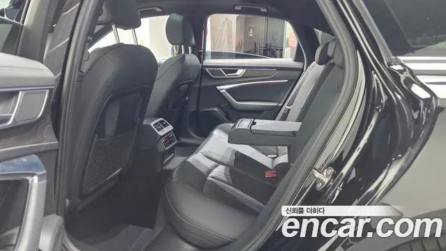 Audi A6 2022 thumb 9