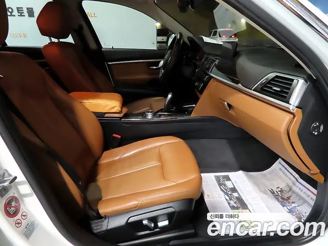 BMW 3 серии 2016 thumb 8