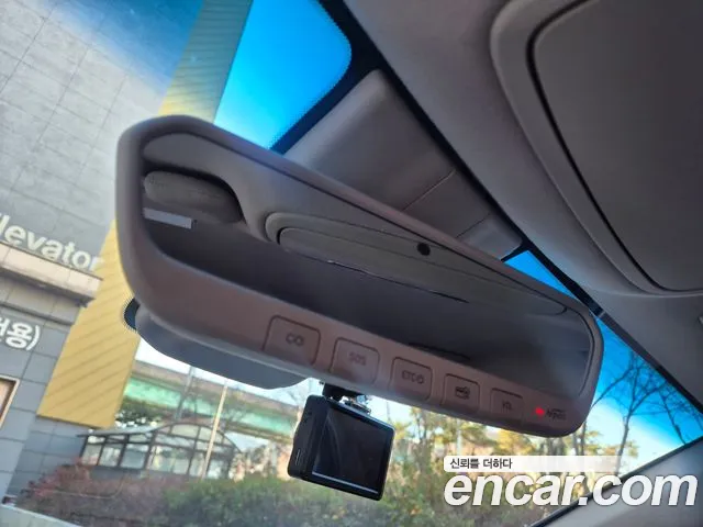 Genesis G90 2020 thumb 8