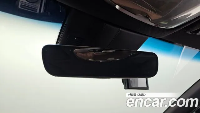 Genesis G80 2022 thumb 3