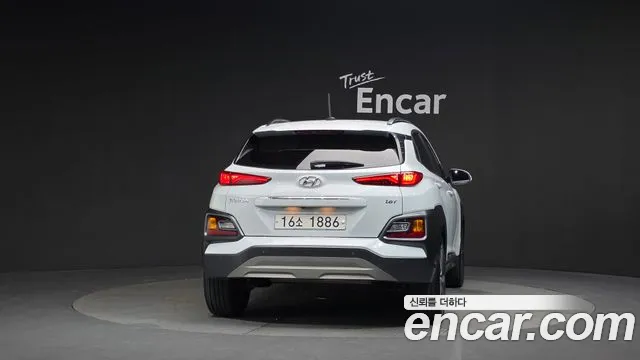 Hyundai Kona 2018 thumb 9