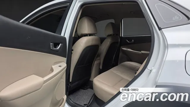 Hyundai Kona 2018 thumb 2