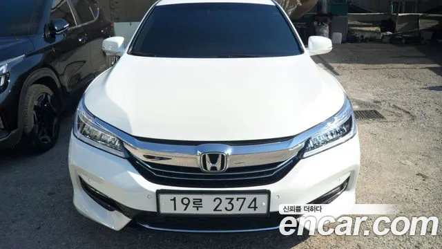 Honda Accord 2017 thumb 4