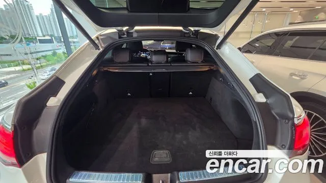 Mercedes-Benz GLC 2023 thumb 5