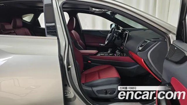 Lexus NX 350h 2025 thumb 11