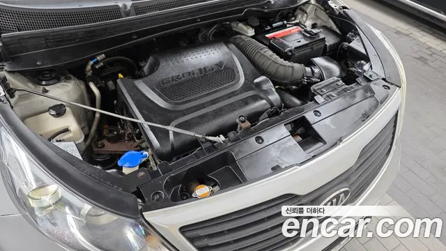 Kia Sportage 2010 thumb 6
