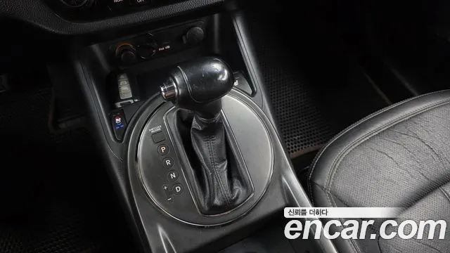 Kia Sportage 2010 thumb 2