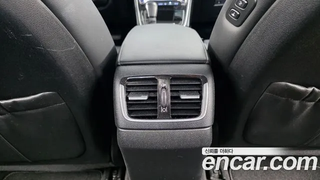 Hyundai Grandeur 2018 thumb 9