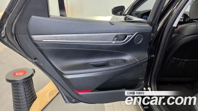 Hyundai Grandeur 2018 thumb 11