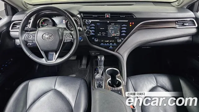 Toyota Camry 2018 thumb 11