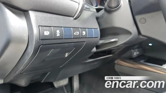Toyota Camry 2018 thumb 6