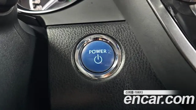Toyota Camry 2018 thumb 10