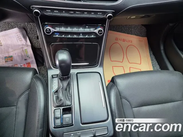 Hyundai Grandeur 2017 thumb 2