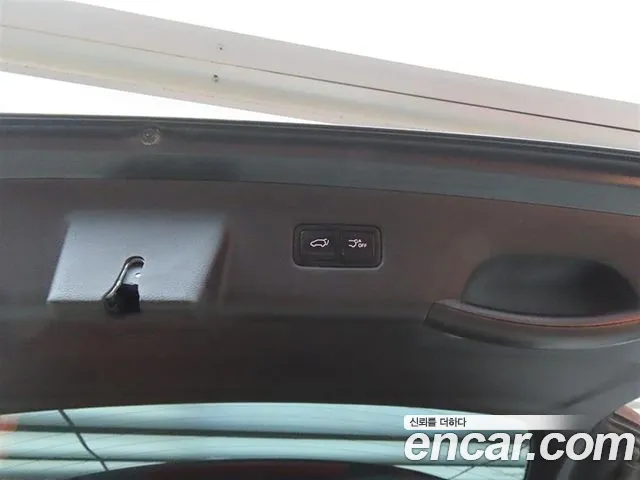 Kia Carnival 2020 thumb 12