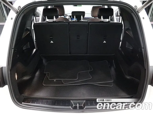 Mercedes-Benz GLB 2023 thumb 5