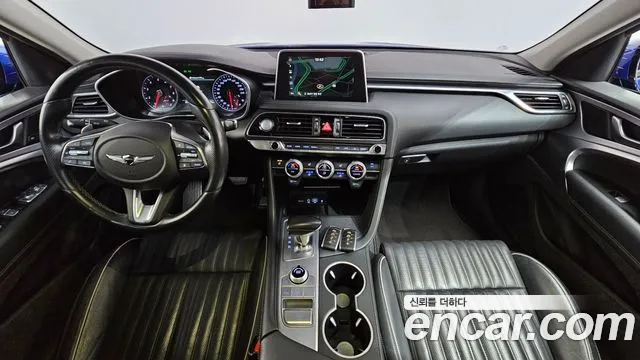 Genesis G70 2018 thumb 5
