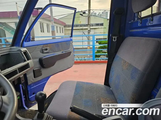 Chevrolet labo 2013 thumb 8