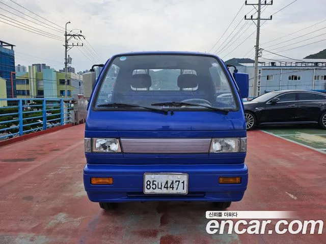 Chevrolet labo 2013 thumb 12