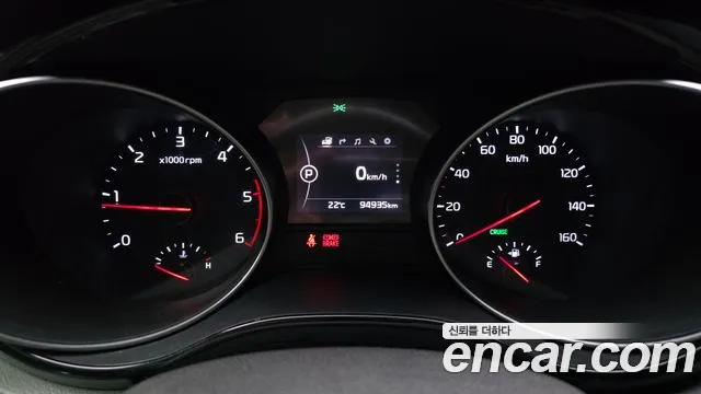 Kia Carnival 2014 thumb 2