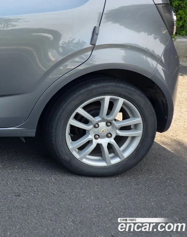 Chevrolet Aveo 2014 thumb 7