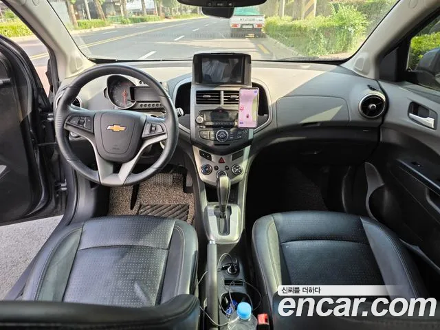 Chevrolet Aveo 2014 thumb 3