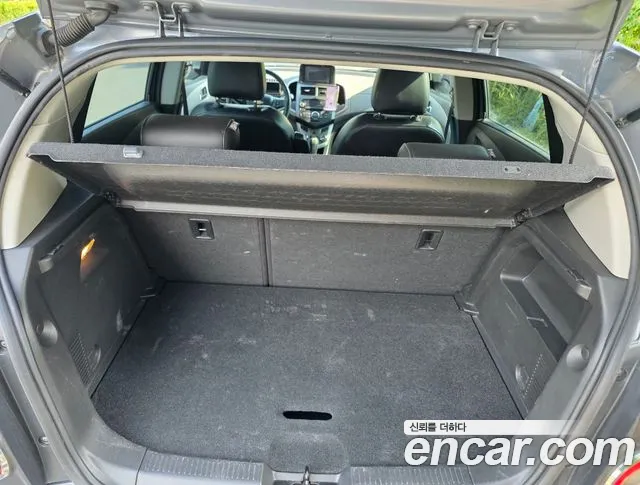 Chevrolet Aveo 2014 thumb 12