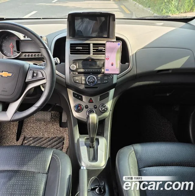 Chevrolet Aveo 2014 thumb 9