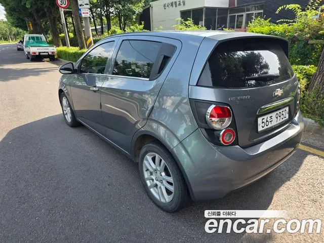Chevrolet Aveo 2014 thumb 10