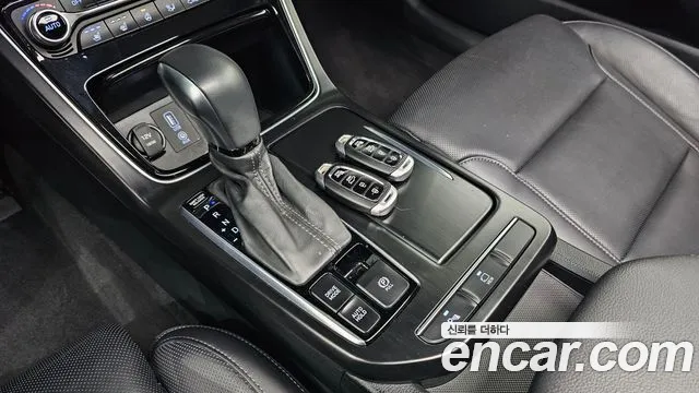 Hyundai Grandeur 2017 thumb 11