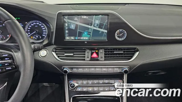Hyundai Grandeur 2017 thumb 3