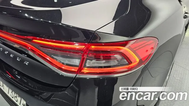 Hyundai Grandeur 2017 thumb 6