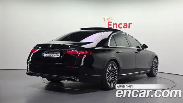 Mercedes-Benz S-Class 2021 thumb 12
