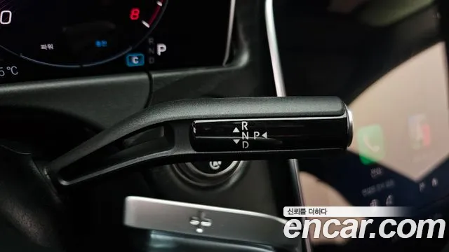 Mercedes-Benz E-Class 2025 thumb 4