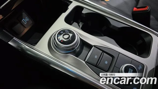 Ford Explorer 2021 thumb 7