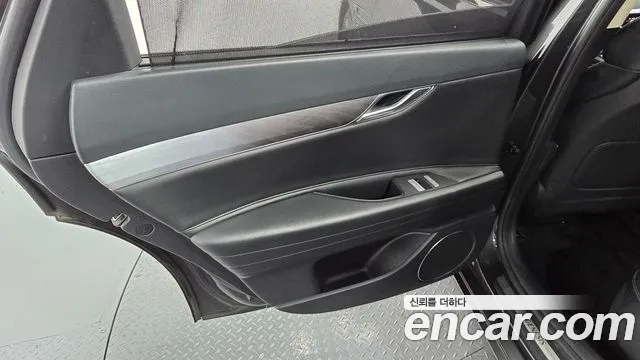 Genesis G80 2020 thumb 6