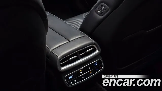 Genesis G80 2020 thumb 2