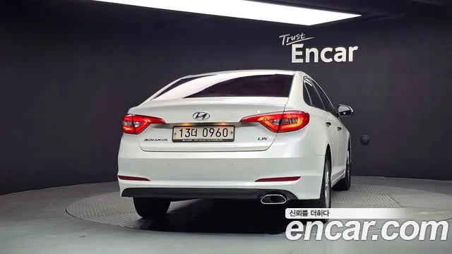 Hyundai Sonata 2015 thumb 10