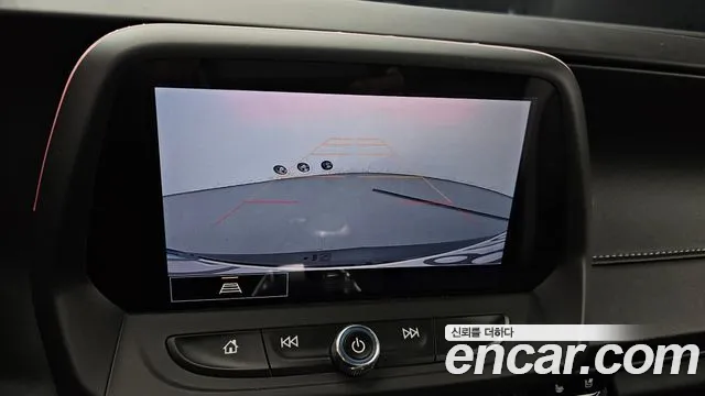 Chevrolet Camaro 2021 thumb 9